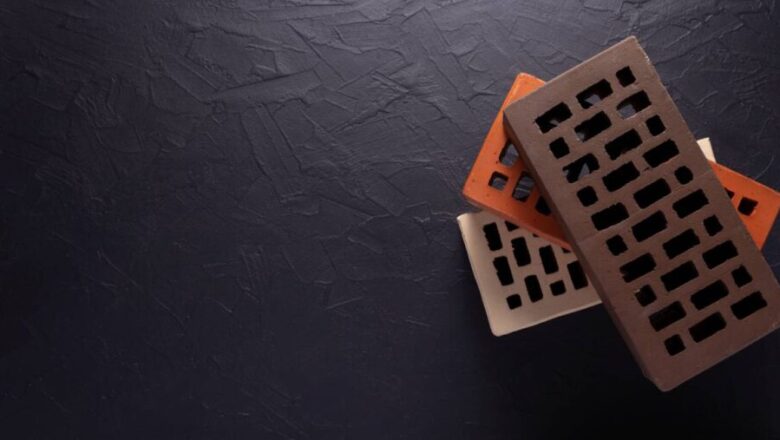 Porównanie Tradycyjnych Cegieł z Cegłami Porotherm