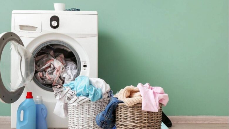 W jakiej temperaturze prać pościel w pralce?