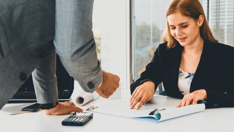 Jakie są koszty i korzyści z leasingu pracowników?