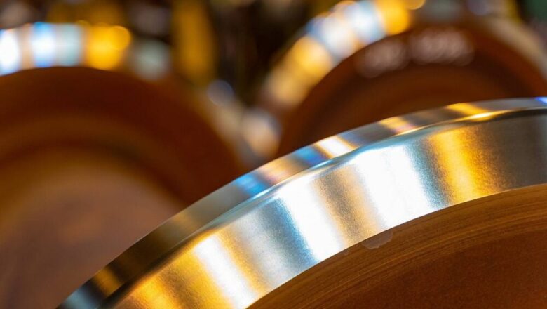 Cechy stali nierdzewnej, które umożliwiają jej łatwą obróbkę